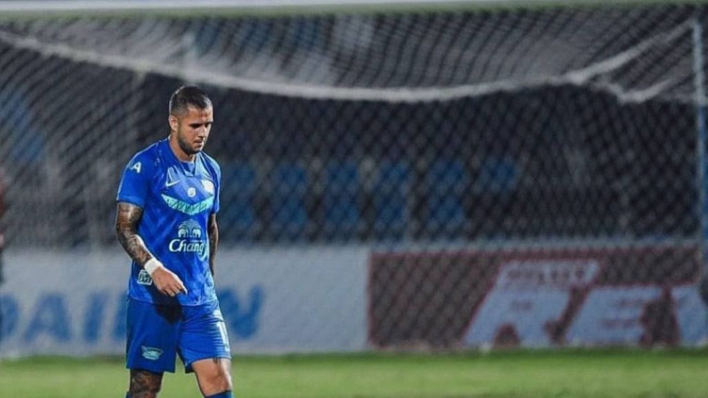 Junior Eldstal Tertekan Pengadil Tidak Mahu Gunakan VAR Selepas Tragedi Kad Merah