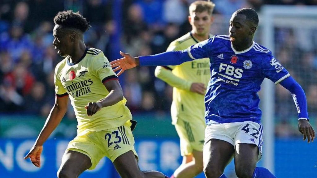 Arsenal Buat Leicester Menangis