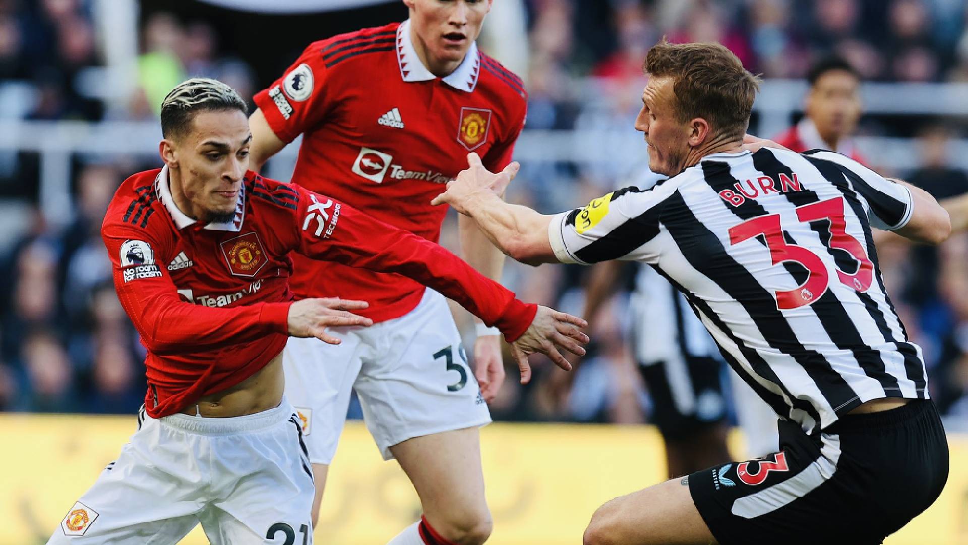 newcastle vs man utd twitter man utd EPL: Newcastle 'Bersahurkan' Manchester United Di St. James Park