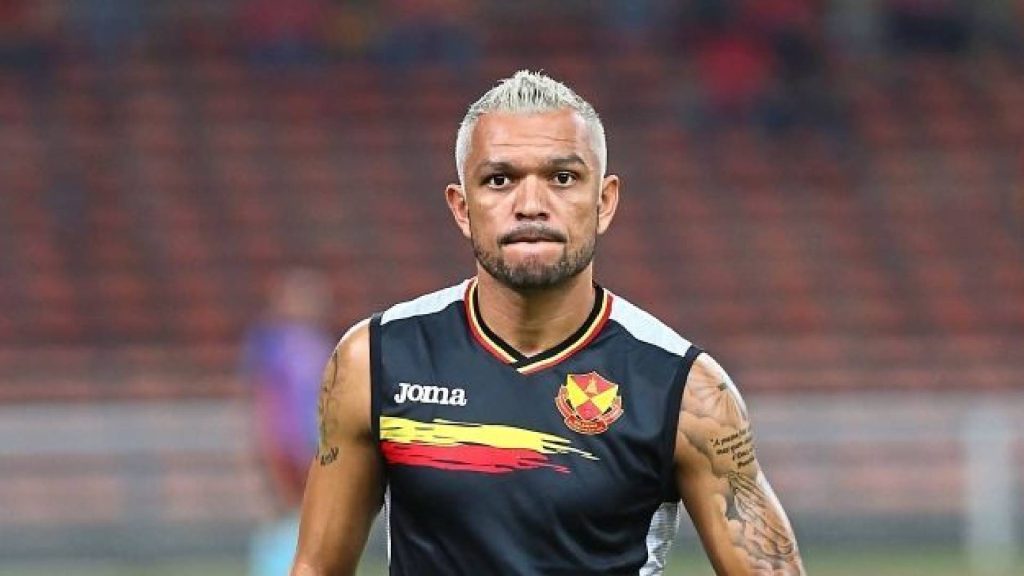 Sandro Mendoca Buru Kelab Baru Sebelum Bersara