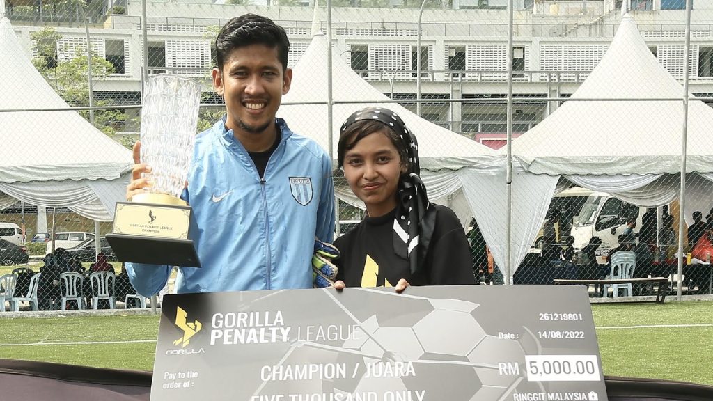 Rezeki Pemandu Grab Menangi RM5000, Juara Pertama Liga Penalti Gorilla 2022