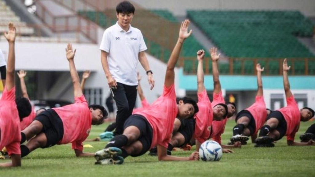 Shin Tae-yong Perkenalkan Latihan Ala Askar, Fokus Tingkatkan Tahap Fizikal Pemain