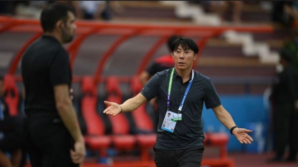 Shin Tae-yong Bengang Disuruh Letak Jawatan, Sembur Balik Netizen Indonesia