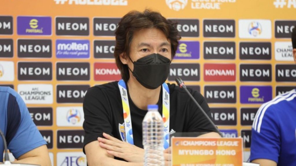 Jurulatih Ulsan Hyundai Anggap Gerakan Duo  JDT ‘Biasa-Biasa’