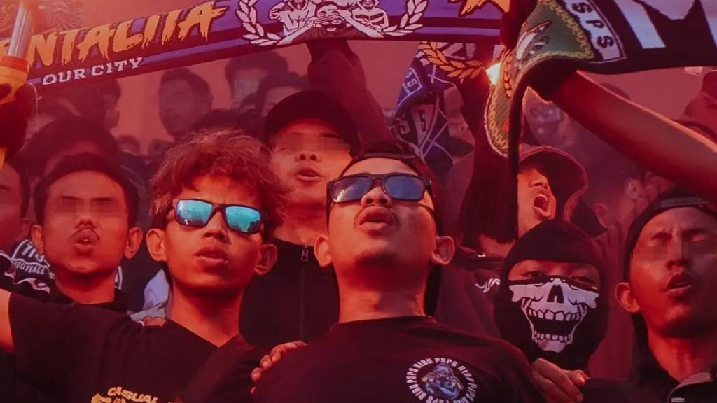 Ultras Riau Ugut Mahu Kacau Perniagaan Zamsaham