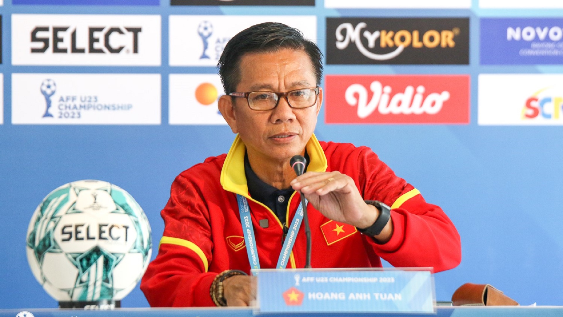 vietnam coach AFF U-23: Pelatih Vietnam Sudah Menebak Formasi Shin Tae-yong Di Final